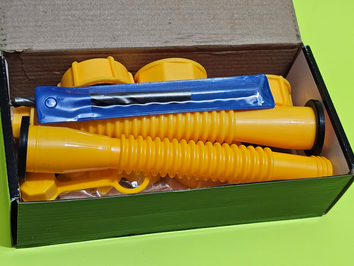 Gas Can Spout Replacement Kit – Universal Fit – Includes Vents & Caps – NEW!