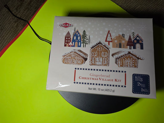 🎄 Pagasa Gingerbread House Village Kit – 15 oz – Exp 08/25 – NEW Sealed